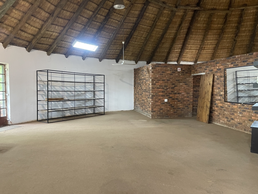 Commercial Property for Sale in Hartbeespoort Rural North West